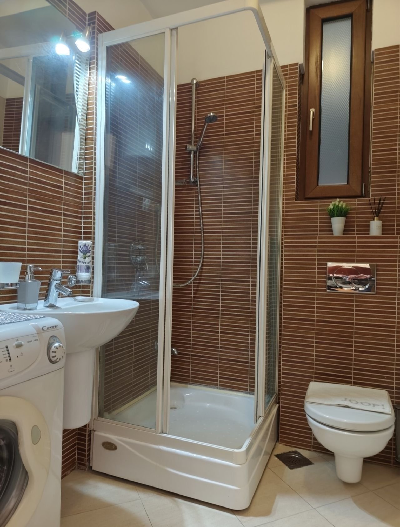 17 Stan Vračar Internacionalnih Brigada