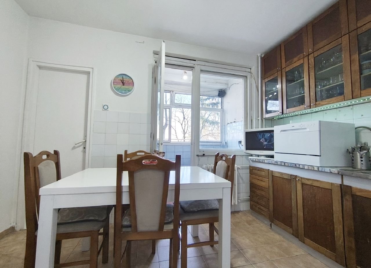 18 Stan Železnik Darinke Radović