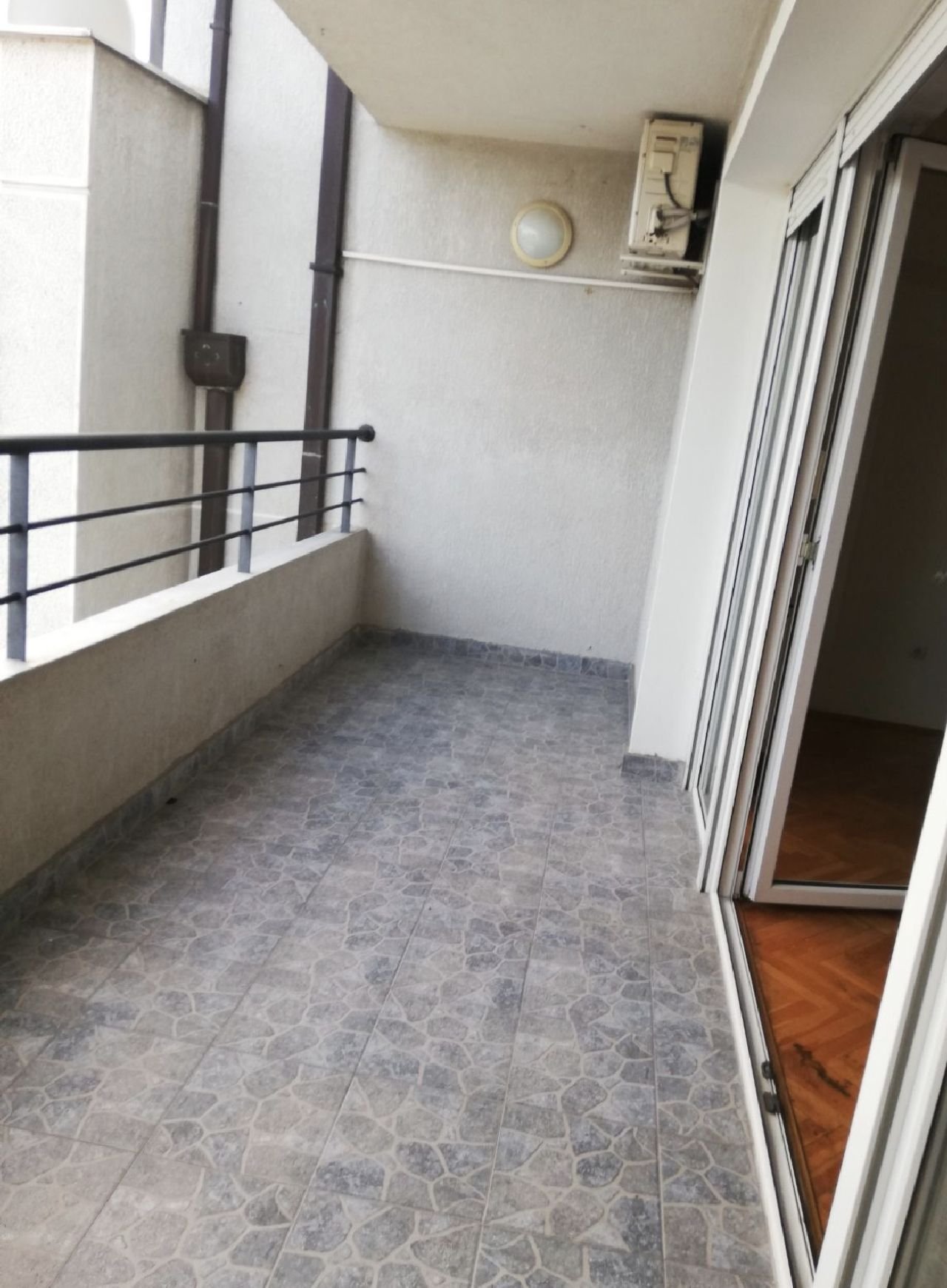 19 Stan Dedinje Miloja Đaka