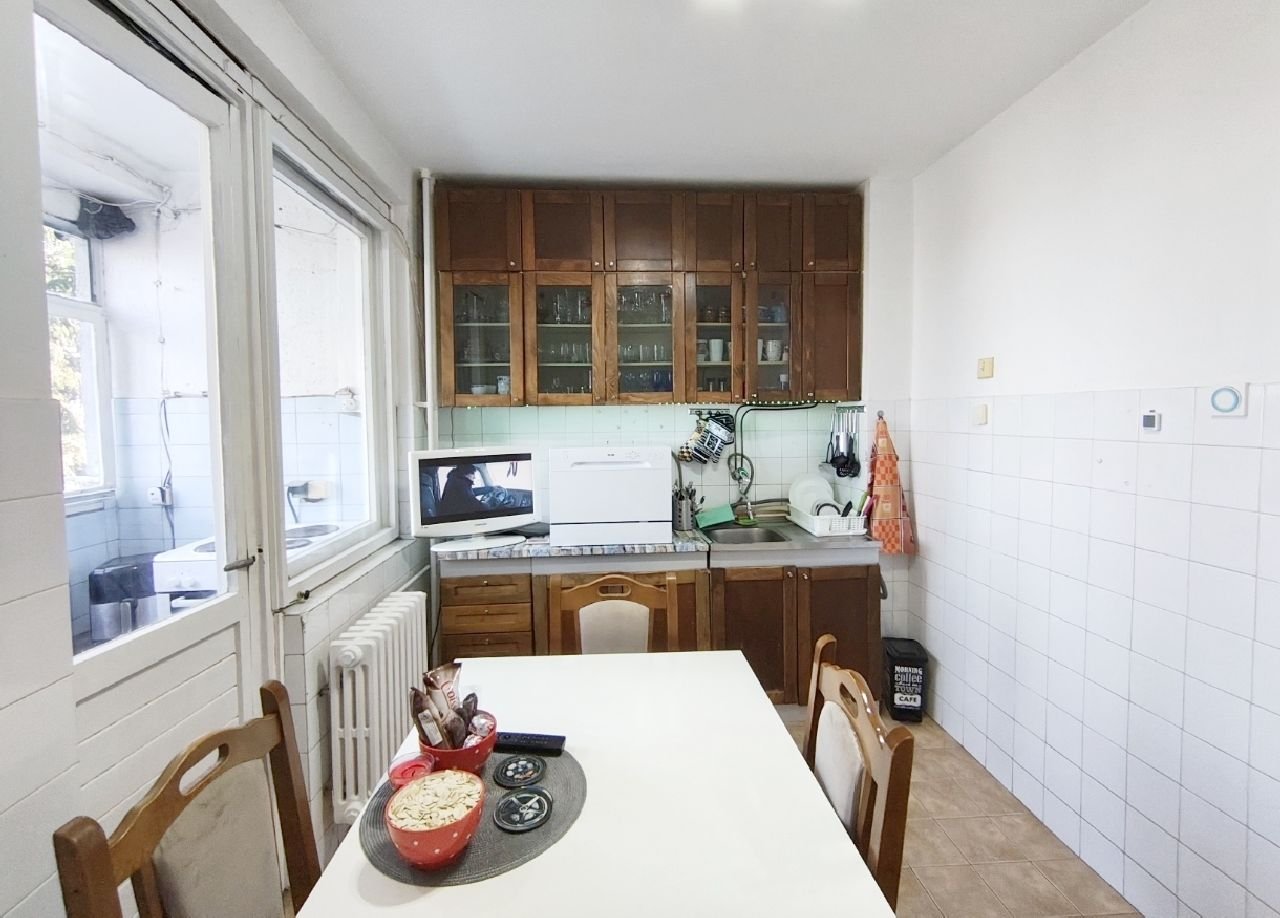 19 Stan Železnik Darinke Radović