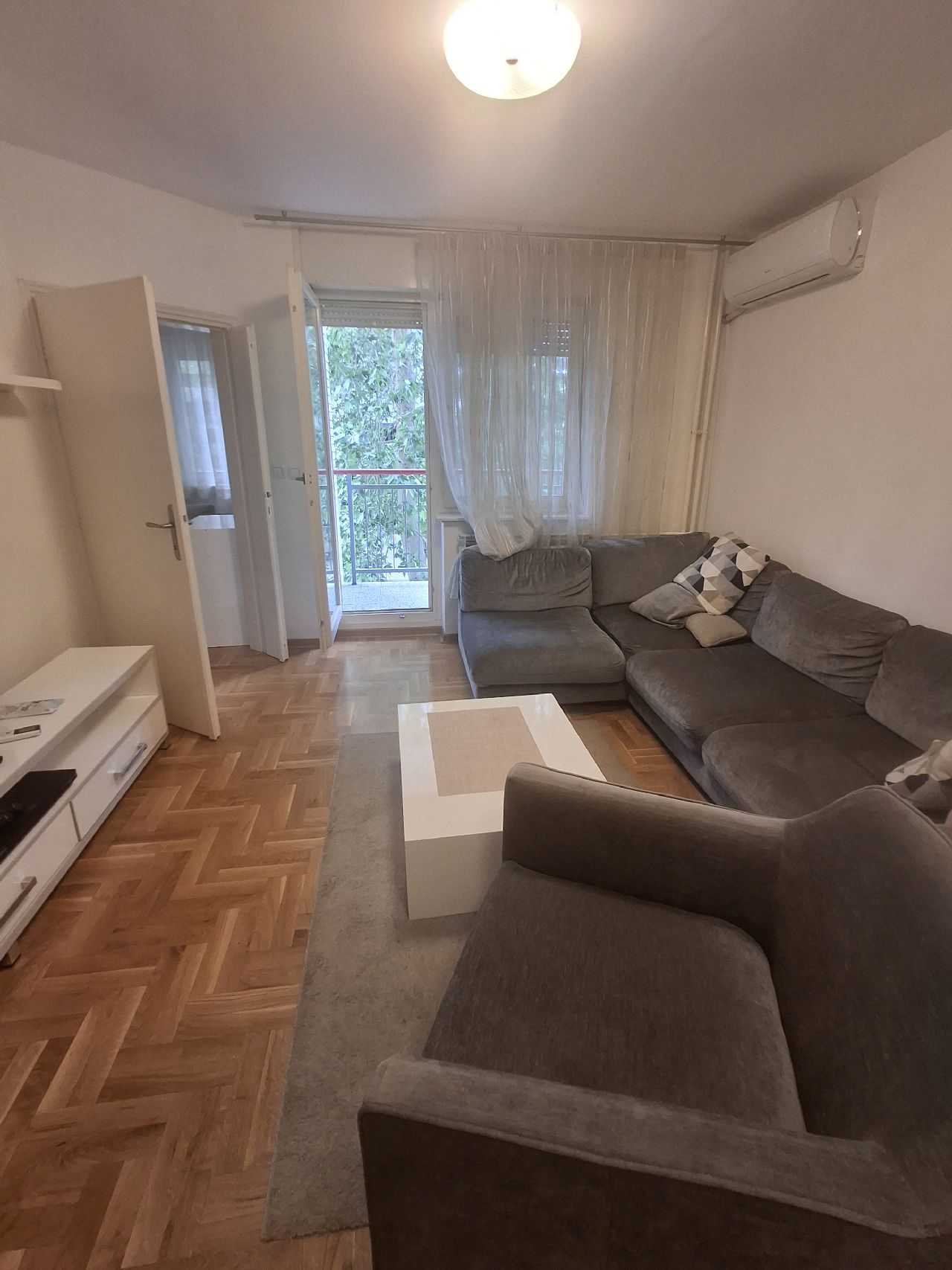 21 Stan Hotel Yu Gramšijeva